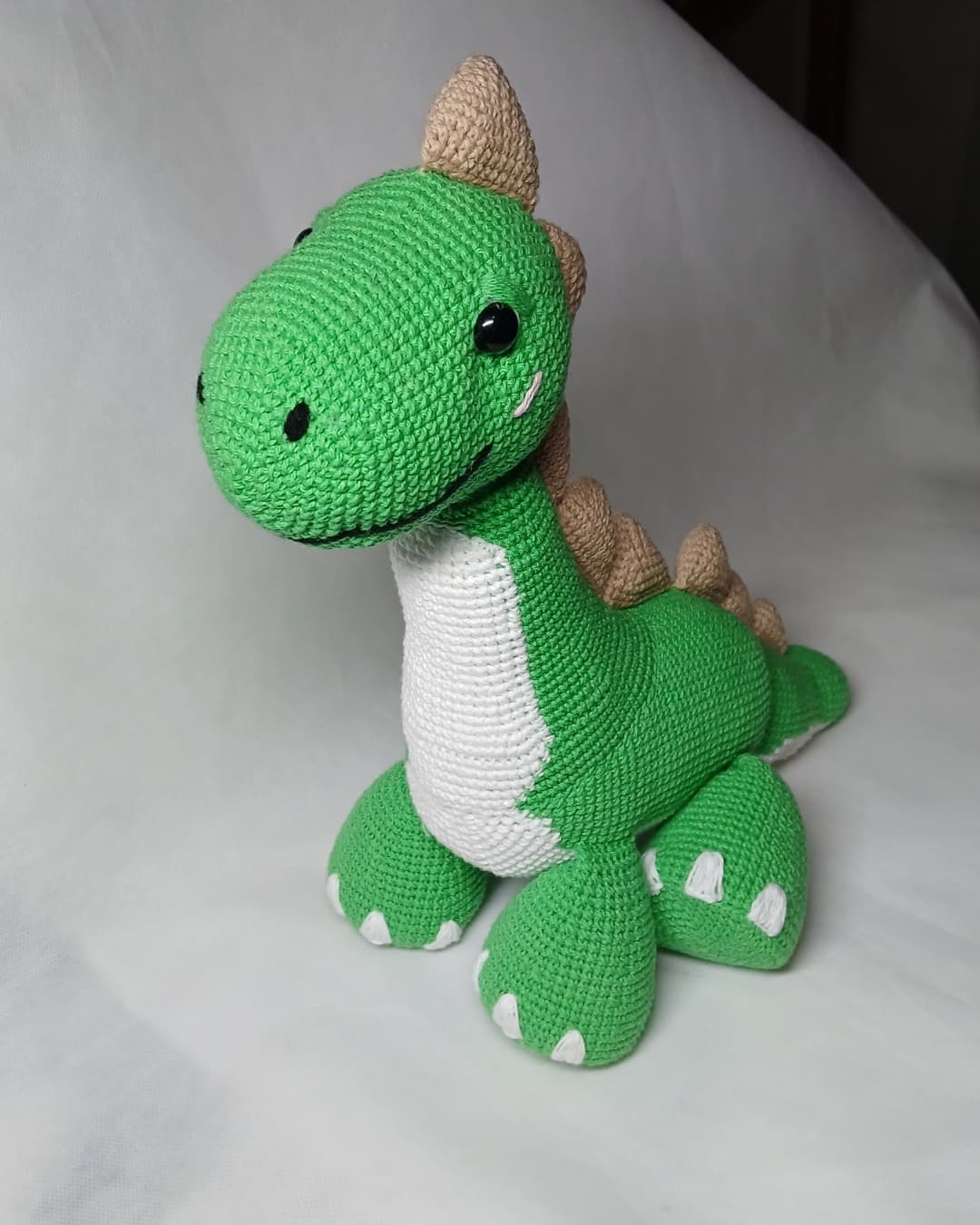 Dinosaurio de 30cm de Hilo